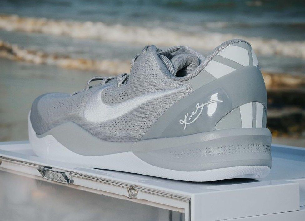 Kobe 8 retail price best sale