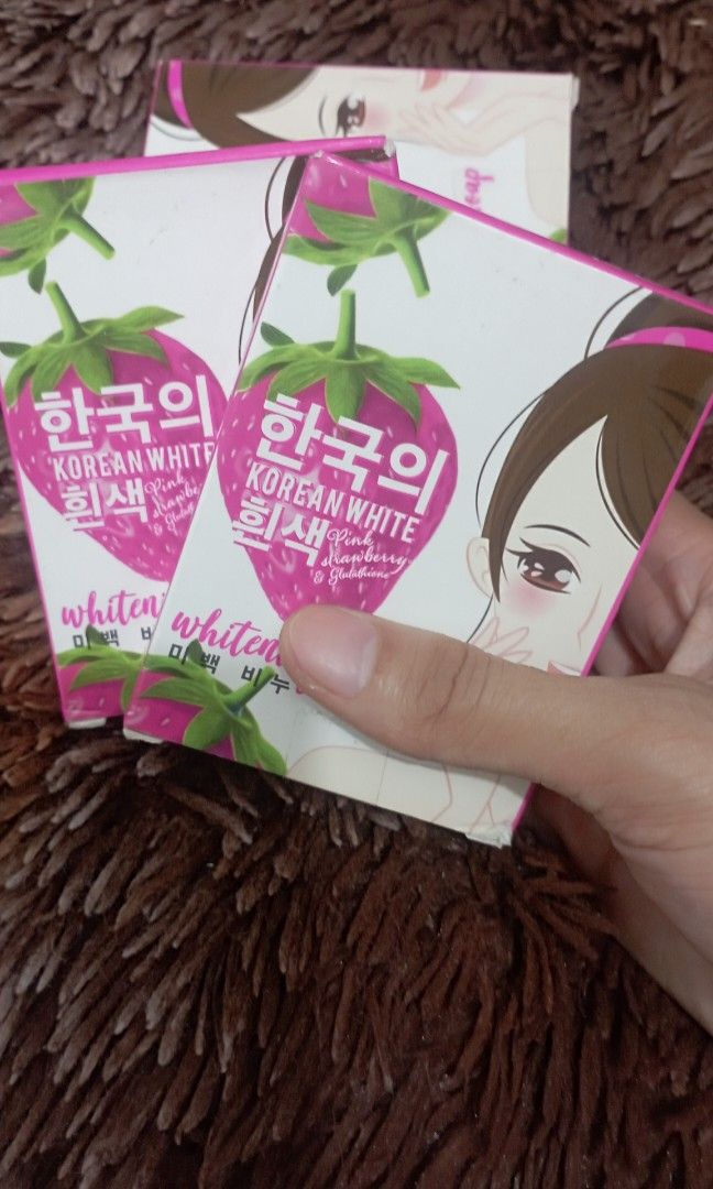korean white pink strawberry and glutathione Korean Whitening Soap Pink Strawberry & Glutathione 2pcs x 65G, Beauty &  Personal Care, Bath & Body, Bath on Carousell