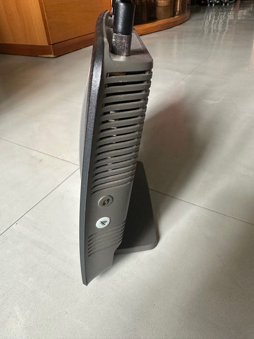 Linksys EA9200 AC3200 三頻 三天線 router, 電腦&科技, 電腦周邊及配件, Wifi及上網相關產品 ...