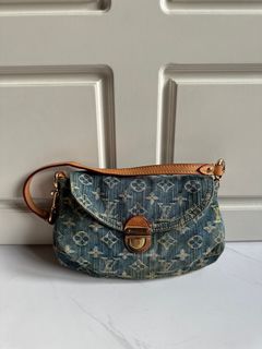 (Kategori: ) berada di . Dikirim oleh nadbag (ID iklan 1329940120, Gambar 1). Deskripsi: .