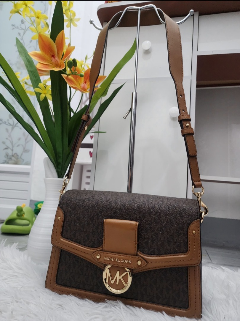 Michael Kors Jessie Luxury Bags Wallets on Carousell