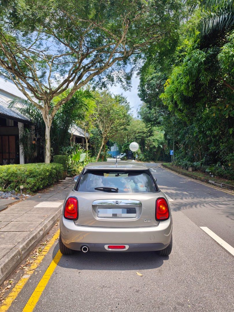 MINI One 5-Door 1.5 5-Door (A) (Category: Used Cars) located in Singapore. Submitted by 3ciatwx (Listing ID 1329949972, Image 3). Description: Mini One 5 Door 1.5A (SPORTS EDITION) - John Cooper Work accessories - 7 speed dual clutch transmission - JCW Rims - Pirelli P Zero run flat tyres - Great fuel efficiency - Iconic Mini go kart handling - Sits 4 adults comfortably, rear seat can be fold down fully - Sizeable trunk - Super fun ride! 3 drive 