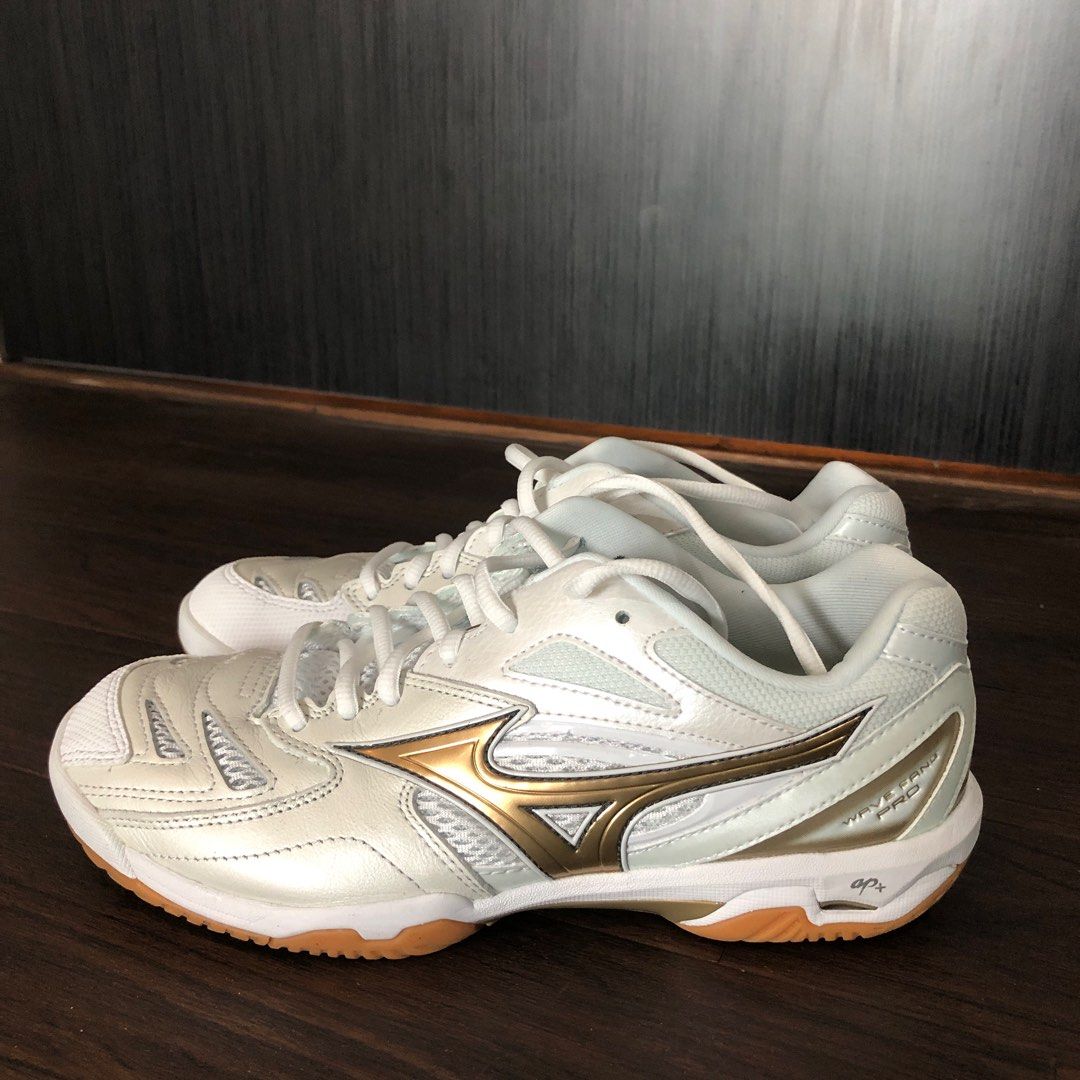 Mizuno shoes badminton cheap