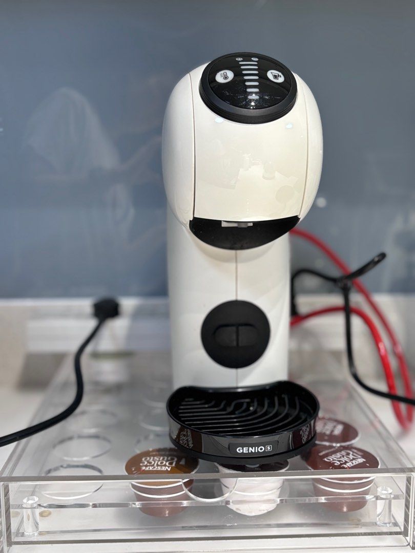 Nescafe Dolce Gusto w/ coffee capsule drawer (Category: Coffee Machines & Makers) located in Manila. Submitted by tsimicha (Listing ID 1329922760, Image 2). Description: Dolce Gusto coffee machine and coffee capsules acrylic drawer..