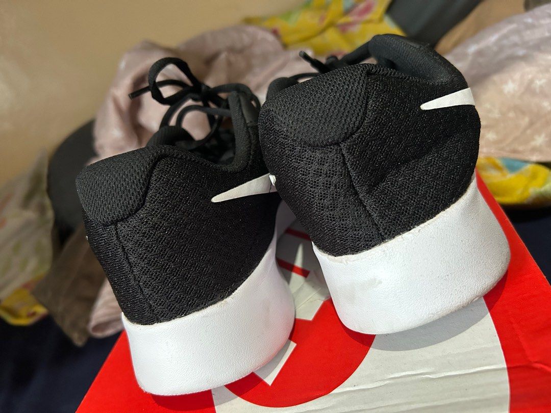 Nike Tanjun Black Men s Fashion Footwear Sneakers on Carousell