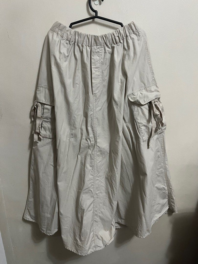 Niko And Cargo Skirt (Category: Skirts) located in Valenzuela. Submitted by cheerios09 (Listing ID 1329931612, Image 1). Description: Size medium Bought in Niko and Bangkok Bdo/gcash Shipping starts at 80 manila via gogoexpress.