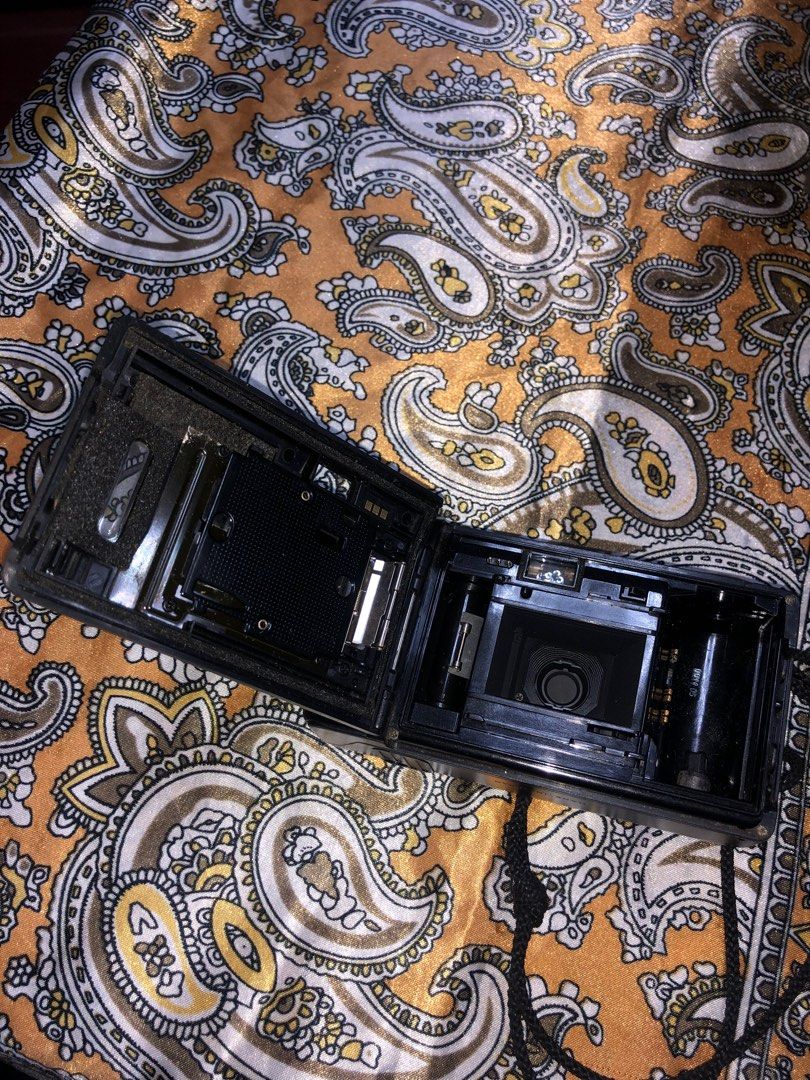 Olympus (Category: Cameras) located in Mendez-Nunez. Submitted by suellohista (Listing ID 1329964331, Image 3). Description: Untested film cam.