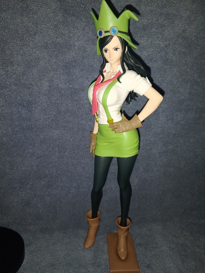 ONE PIECE - NICO ROBIN (Category: Figurines & Statues) located in Caloocan City. Submitted by miyshoppe (Listing ID 1329898597, Image 1). Description: NICO ROBIN without box will provide different box for safety.