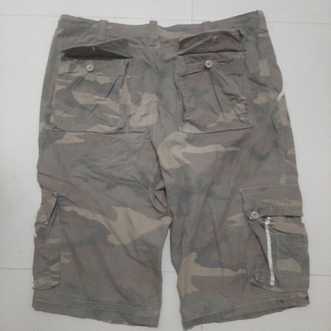 Cargo shorts jeans store