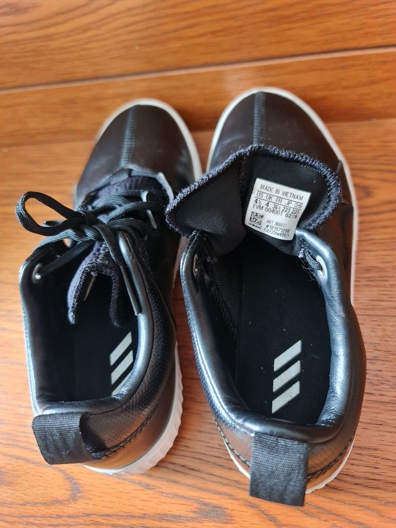 Preloved Adidas Adicross Golf Shoes (Category: Golf) located in Las Pinas. Submitted by samesca (Listing ID 1329927811, Image 3). Description: Size 4.5 US.