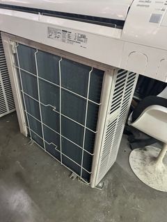 (Category: ) located in . Submitted by airconguru0877 (Listing ID 1329833291, Image 1). Description: .