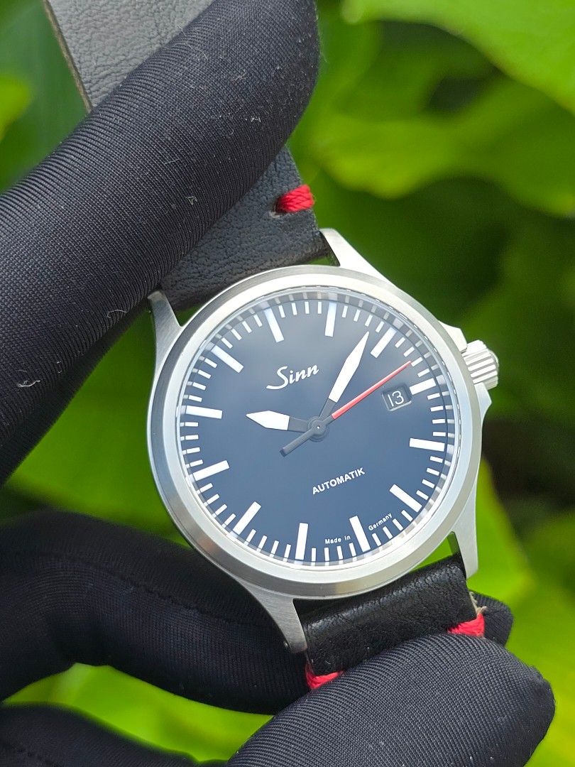 SINN 556 STRAP 556I 556A AUTOMATIC 556.0106 556.0106 5561RS S MADE IN GERMANY Luxury Watches on Carousell