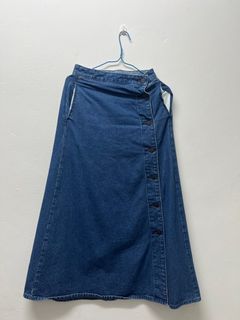 (Category: ) located in . Submitted by relove.preloved (Listing ID 1329984943, Image 1). Description: .