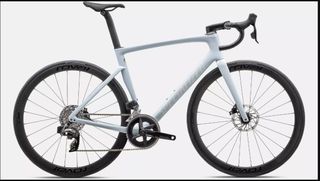 (Category: ) located in . Submitted by bicycle_outlets_sg_online_only (Listing ID 1329961860, Image 1). Description: .