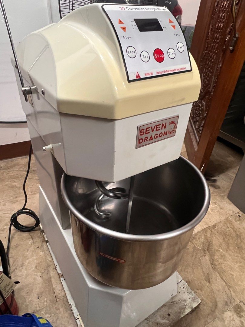 Spiral Mixer (20l) (Category: Bakeware) located in Quezon City. Submitted by shairudeguia (Listing ID 1329912690, Image 2). Description: Brand: Seven Dragon Capacity: 20L Almost brandnew(test all you want) Slighty Nego For pick up or lalamove Quezon City Area.