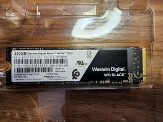 （分類：）位於 。 由 niteriderhk 提交（商品編號 1329846103，圖片 1）。簡介： 。