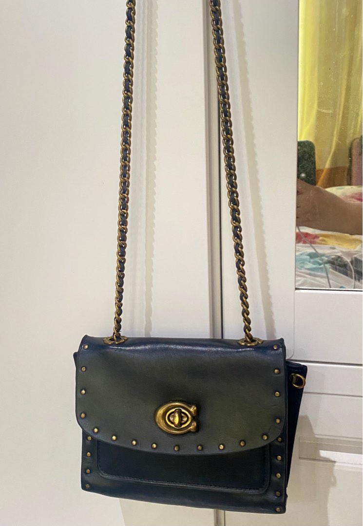 tas coach parker sling mini in black Fesyen Wanita Tas Dompet di Carousell