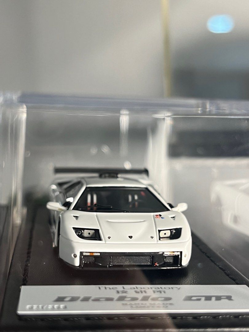 The Laboratory 1/64 Lamborghini Diablo GTR White, Hobbies & Toys