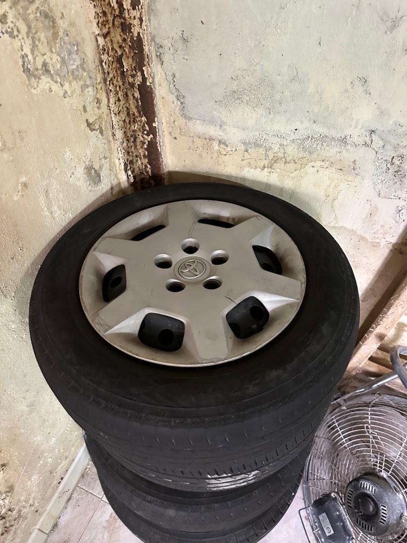 Toyota Voxy 2.0 (A)62863175368193111