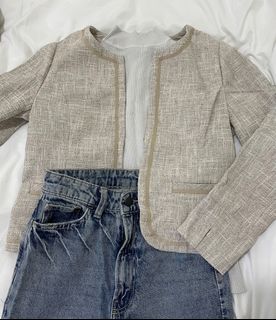 (Category: ) located in . Submitted by balbal_preloved (Listing ID 1329841638, Image 1). Description: .