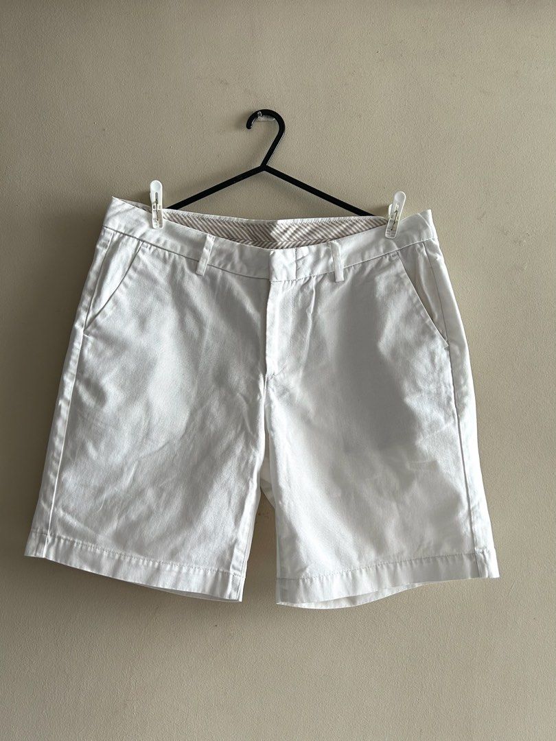 Uniqlo white shorts on sale