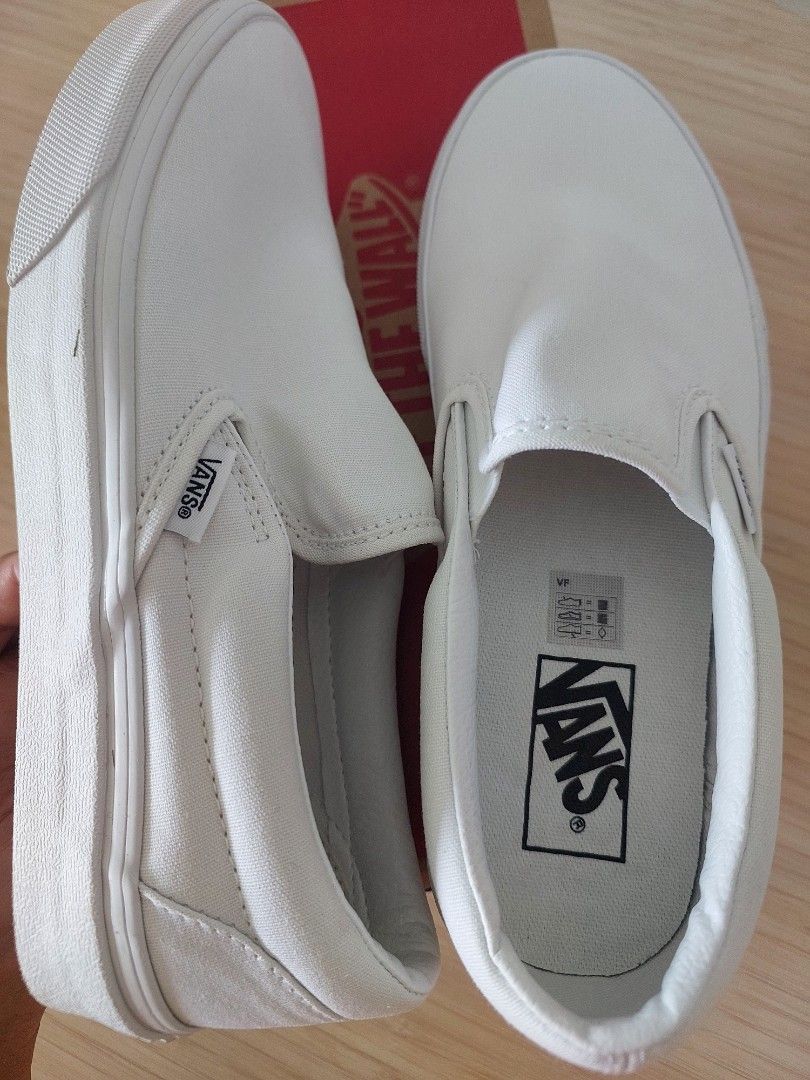 White slip on vans womens size 7 on sale