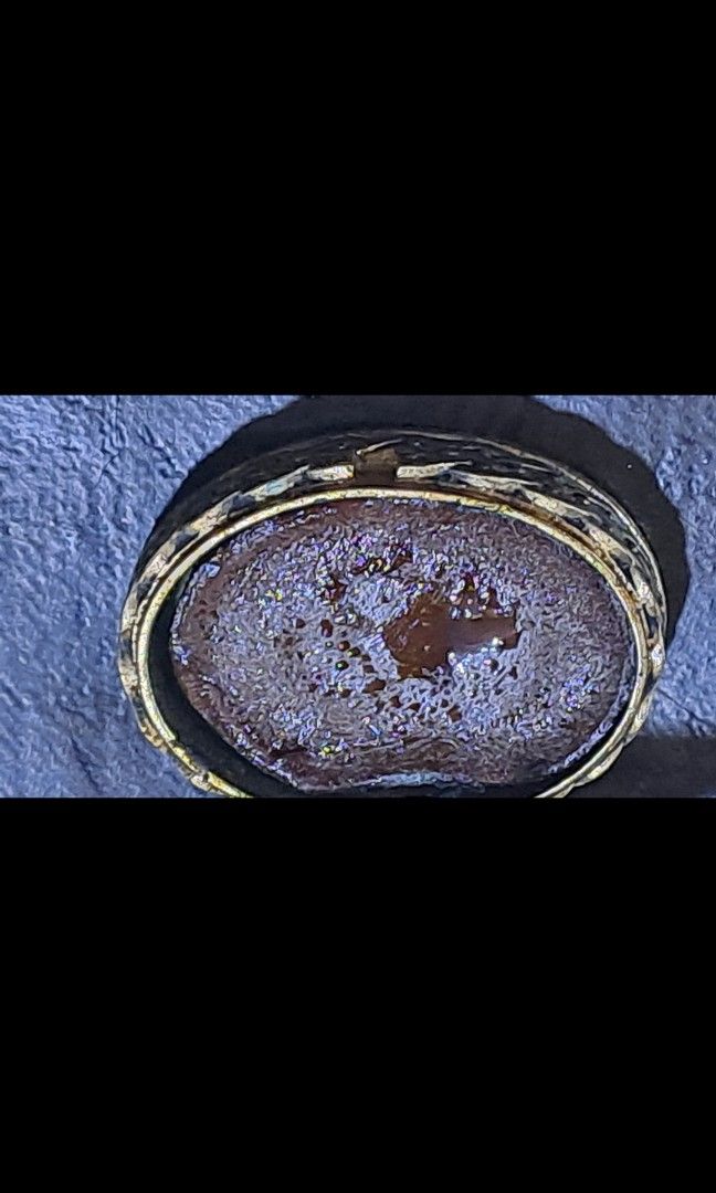 Vintage Estee lauder cameo solid perfume (Category: Fragrance & Deodorants) located in Davao. Submitted by bravemoon_556cd5 (Listing ID 1329957595, Image 3). Description: pre owned from USA 🇺🇸 we ship nationwide gcash or bank account payment mode.