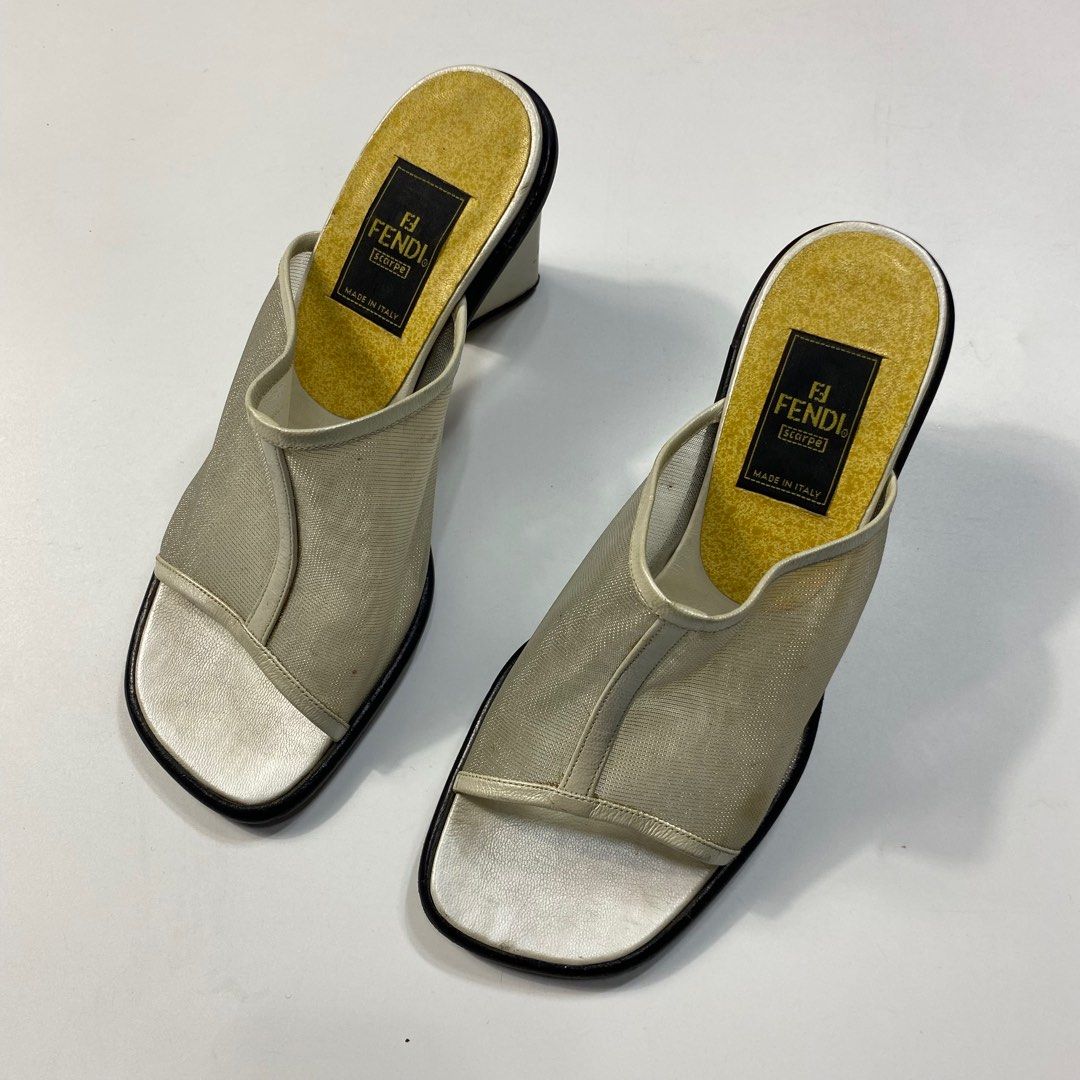 Vintage fendi sandals outlet