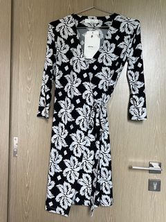 （分類：）位於 。 由 qqoobb 提交（商品編號 1329881799，圖片 1）。簡介： 。