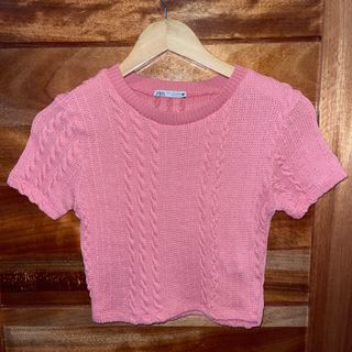(Category: ) located in . Submitted by shopwithstyleeee (Listing ID 1329882211, Image 1). Description: .