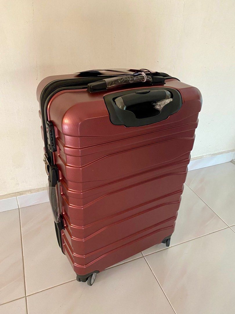 New yorker luggage 24 inch clearance