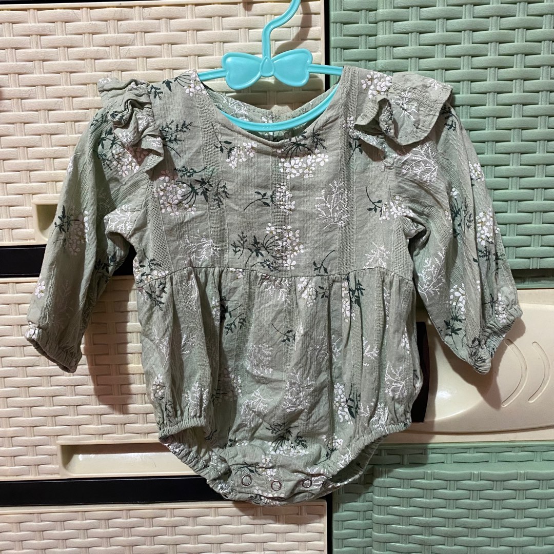 3-6 months baby clothes, Babies & Kids, Babies & Kids Fashion on Carousell