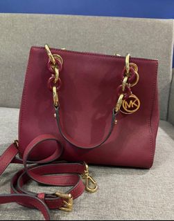 (Category: ) located in . Submitted by thequeenoftingtong (Listing ID 1333918607, Image 1). Description: .