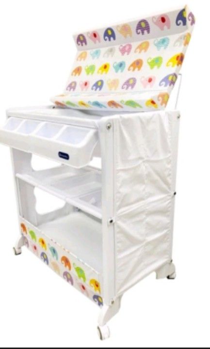 Lucky baby changing station top