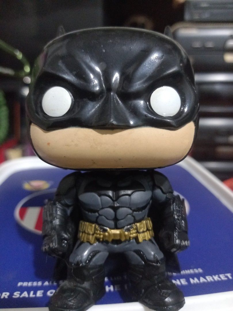 Batman toy (Category: Figurines & Statues) located in Mandaluyong City. Submitted by bonzen21 (Listing ID 1333952622, Image 1). Description: batman pm to get ty.
