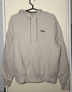 (Category: ) located in . Submitted by clearing_our_closet (Listing ID 1333945708, Image 1). Description: .