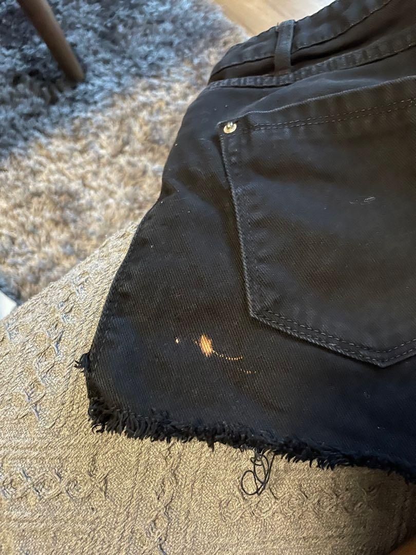 Bershka Black Denim Shorts (Category: Shorts) located in Makati City. Submitted by issavv (Listing ID 1333901576, Image 2). Description: Has minor flaws or defects..