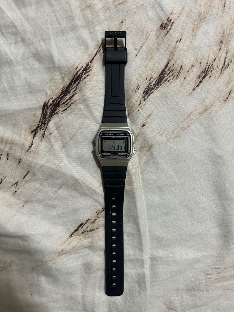 CASIO F-91W (NEGOTIABLE), Women's Fashion, Watches & Accessories ...