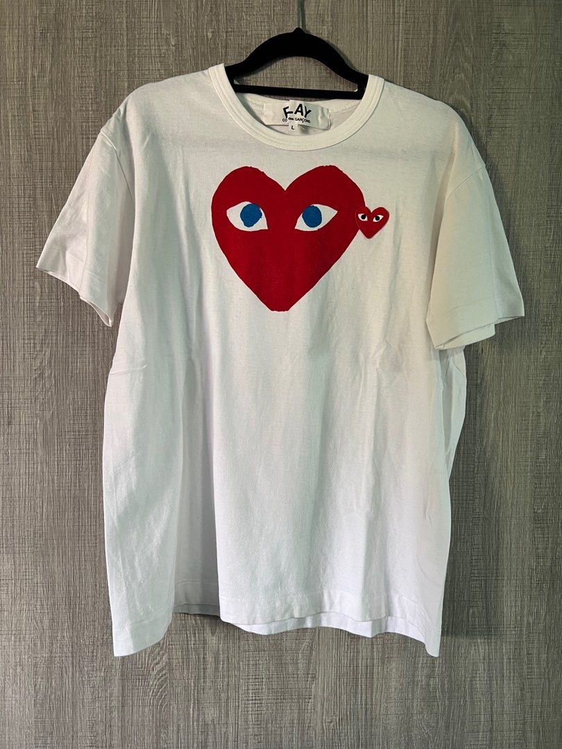 White shirt with red heart and eyes on sale
