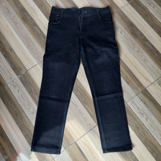 (Kategori: ) berada di . Dikirim oleh cecece23 (ID iklan 1333985198, Gambar 1). Deskripsi: .