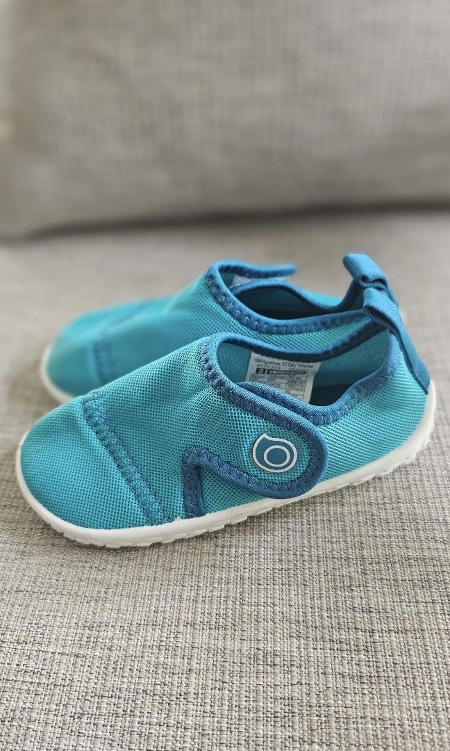 Sepatu Decathlon Swimming Shoes Kids' Water Shoes With Rip-tab