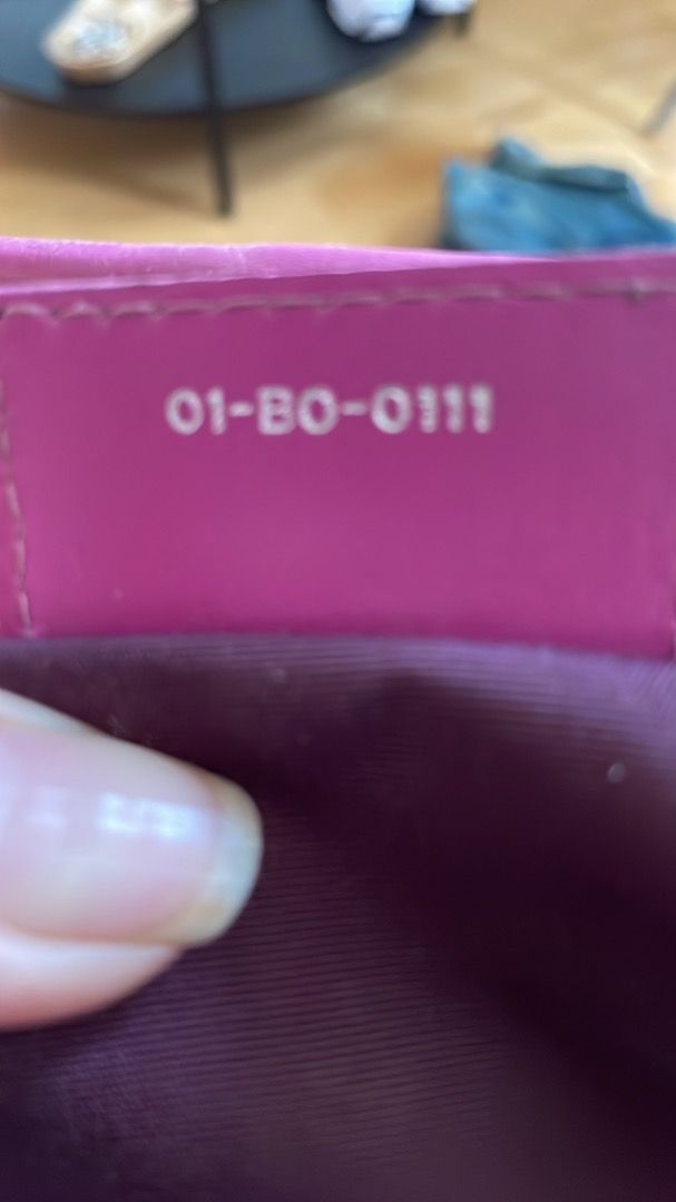 Dior tote bag (Category: Bags & Wallets) located in Brampton. Submitted by lailabanse40821 (Listing ID 1333861083, Image 2). Description: With some discoloration and deformed parts. Some stain on the rubber linings. Please check pictures.
