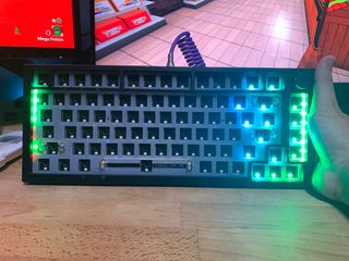(Category: ) located in . Submitted by _doodoo_ (Listing ID 1333974418, Image 1). Description: .