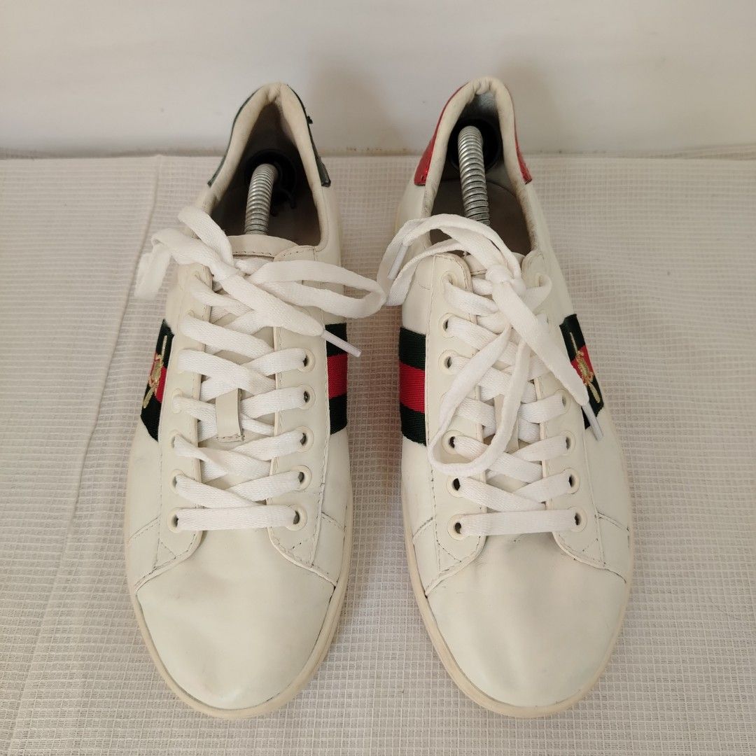 Gucci ace sneakers (Category: Sneakers & Footwear) located in San Carlos. Submitted by fashiondesancarlos05 (Listing ID 1333859665, Image 3). Description: faded Code.