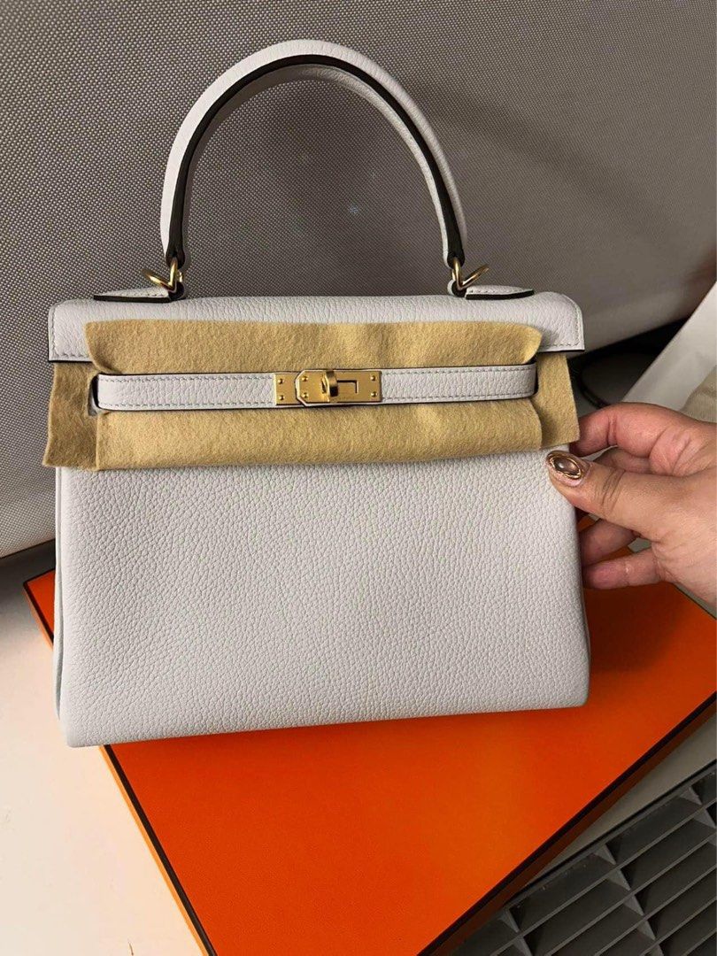 Hermes Kelly 25 Gris Platine Perm Togo GHW (New Color) 24110104