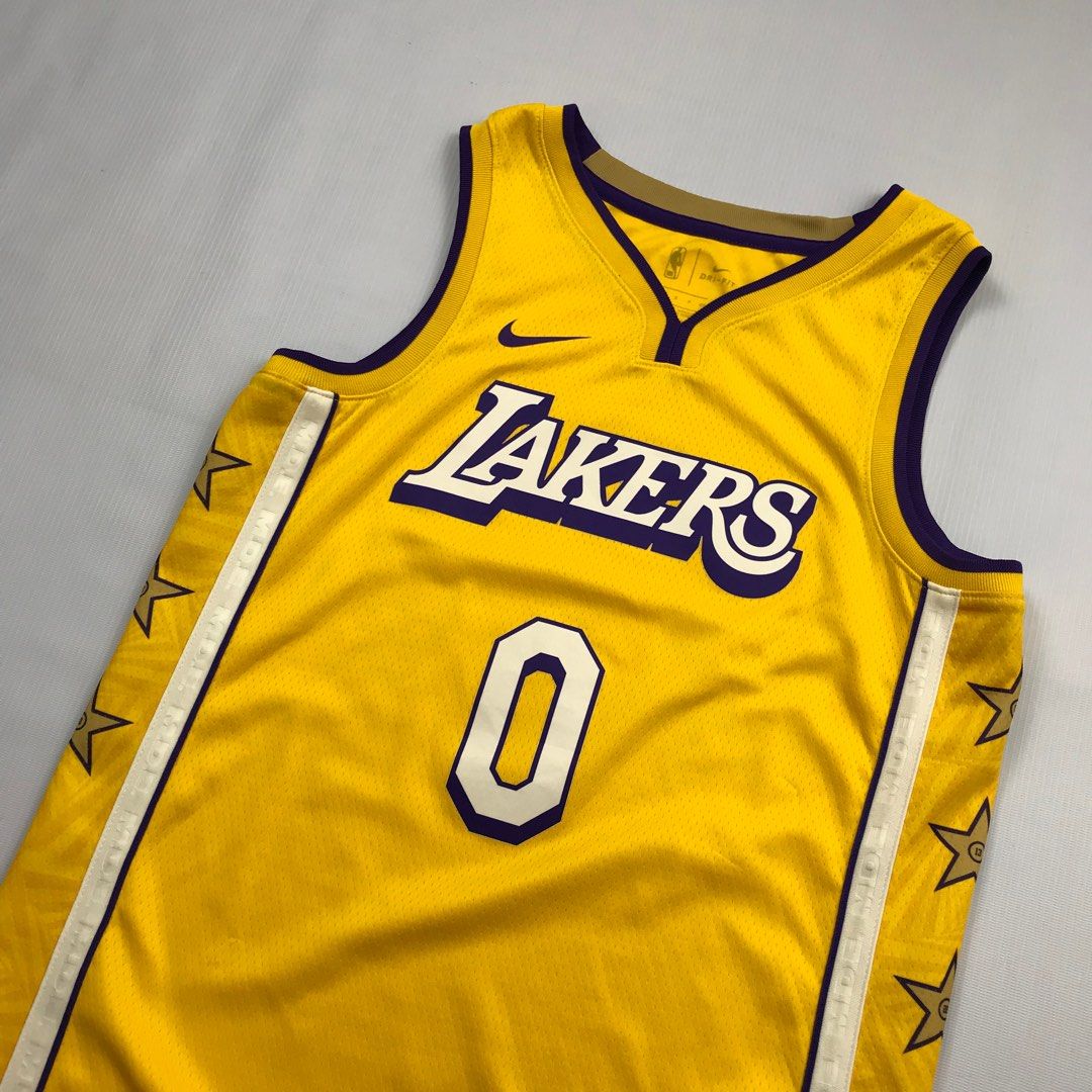 Kyle kuzma cspable lakers