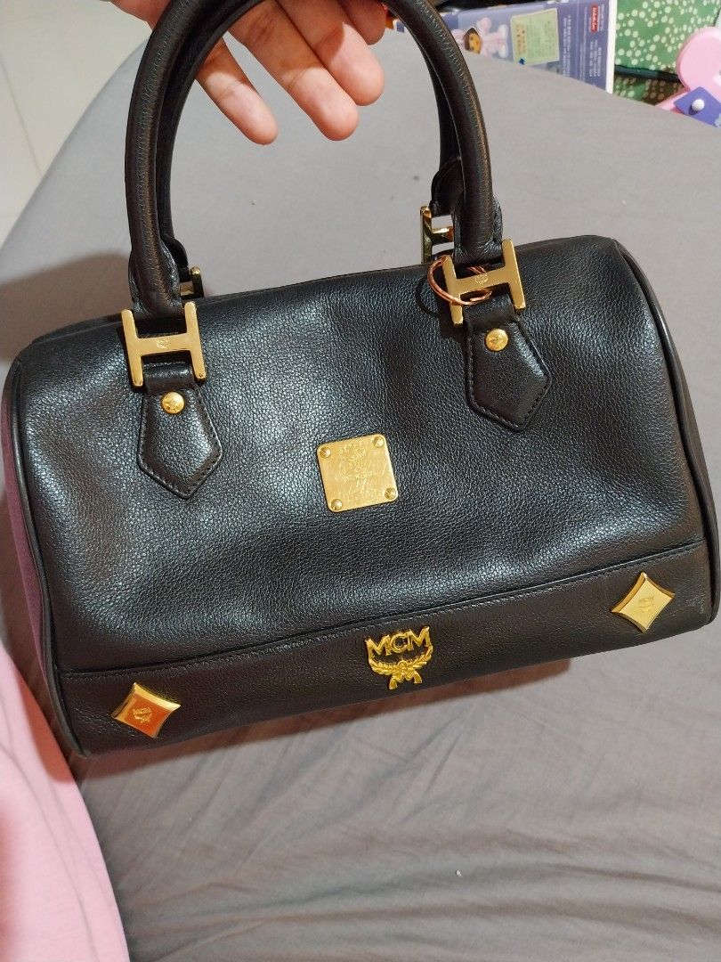 MCM Doctors Bag (Authentic) (Category: Luxury Bags & Wallets) located in Cavite. Submitted by mom0f2 (Listing ID 1333875813, Image 2). Description: slightly negotiable.