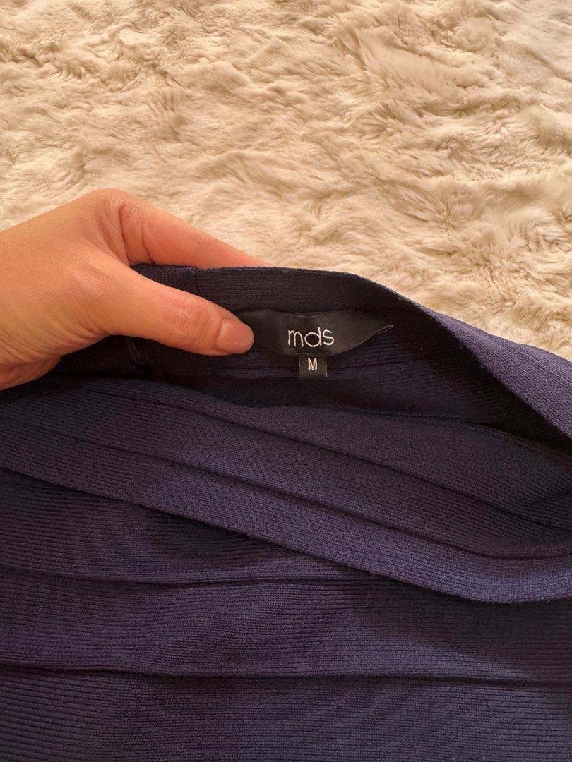 MDS (Singapore brand) Top (Category: Blouses) located in Taytay. Submitted by cheriiv (Listing ID 1333874157, Image 2). Description: Washed, never worn.