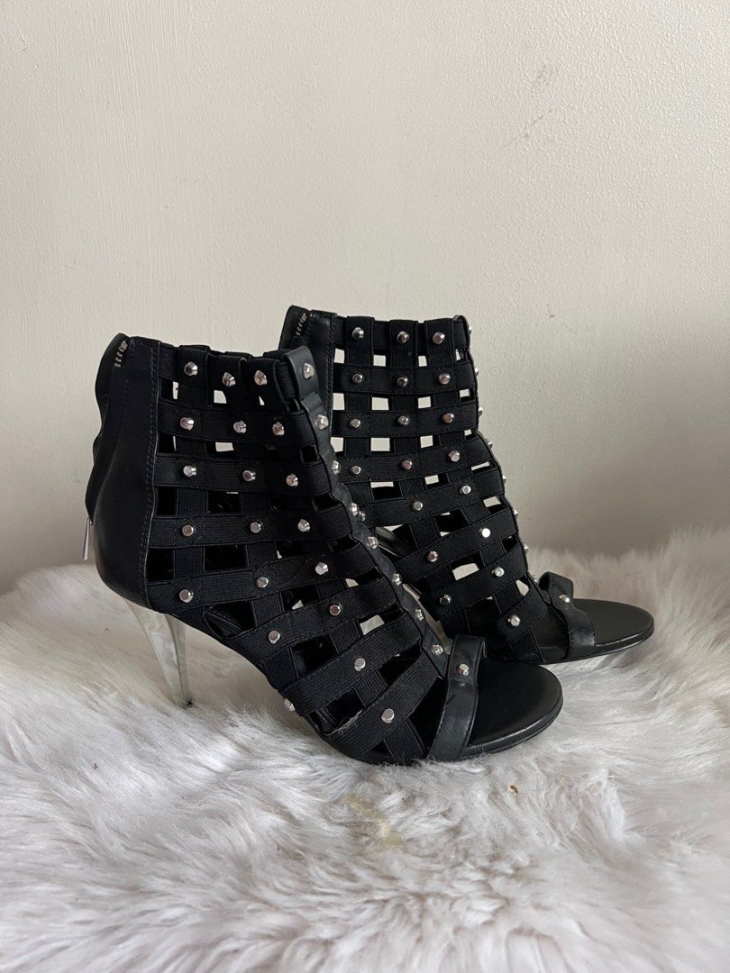 Michael Kors Sherry Leather Heeled Sandals (Category: Heels) located in Valenzuela. Submitted by declutterclutter_ (Listing ID 1333936926, Image 1). Description: .