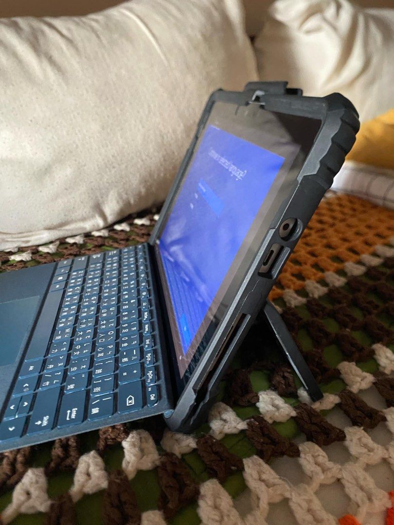 Microsoft Surface Go 1st Generation (Category: Laptops & Notebooks) located in Quezon City. Submitted by wjsn_fan (Listing ID 1333925782, Image 3). Description: 8GB RAM, 128GB SSD Windows 10 Clear camera Good for basic work (MS Office, Google Workspace, Browsing, watching movies) Comes with armor case and original surface keyboard dock worth 5k Charger is also included. 9.5k negotiable, PM for more details! More info: https://support.microsoft.co